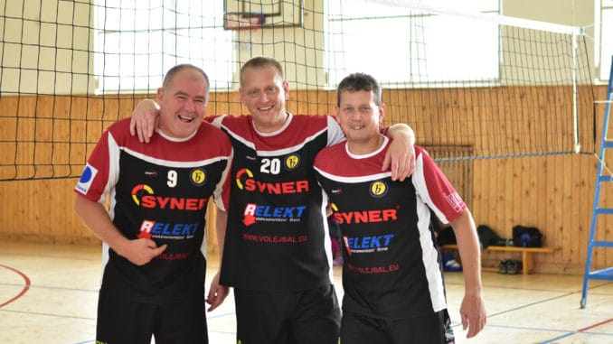 Podařené trio TJ Bižuterie Podařené trio TJ Bižuterie