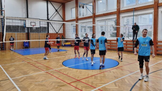 Junioři s Havlisem proti Turnovu